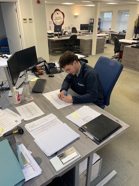 Walter Thompson's tweet media