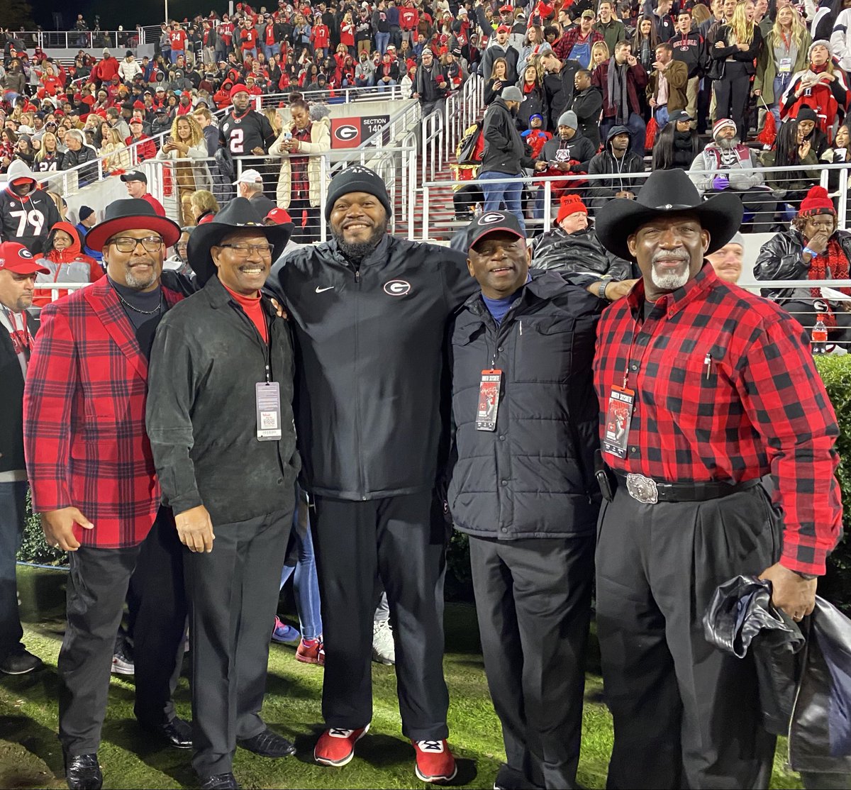 Happy to see the young Dawgs knowing the history. Here I am with 4 of The Five. I’m grateful for these guys paving the way for myself and those before and after me