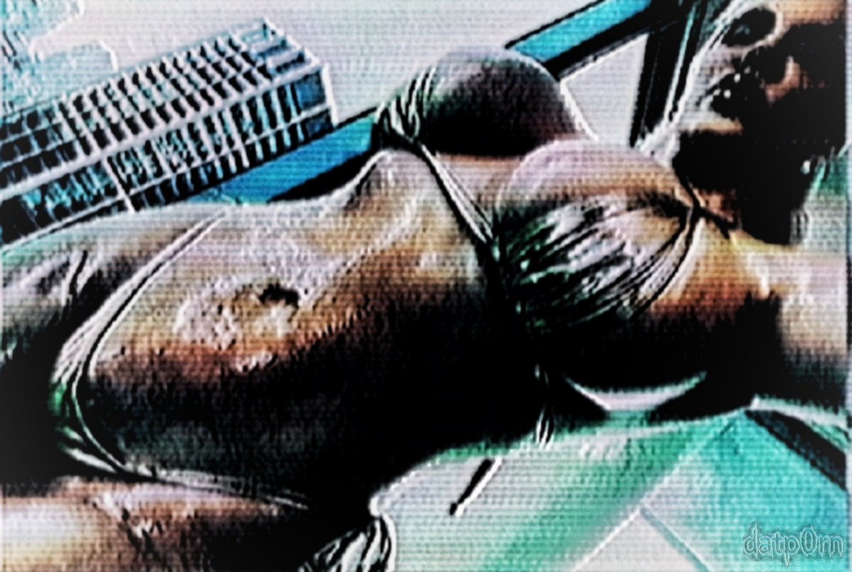 datp⦿rn is pretty sp00ky 👻 tweet media