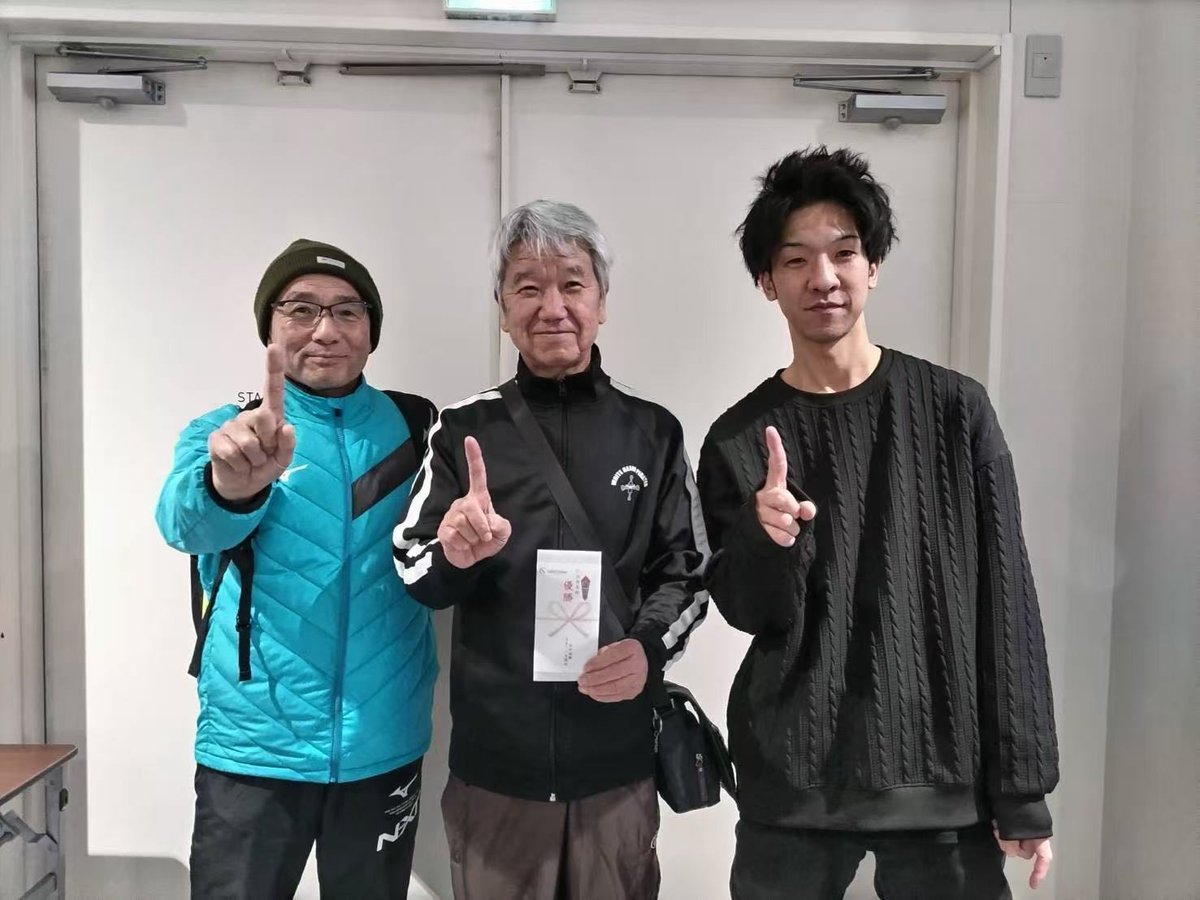 jctk2022's tweet photo. 【仁谷会長杯・試合結果②】
参加の皆さん、お疲れ様でした^ - ^

2026/2/8(日)
優勝：
5ブロック:ガンバ
6ブロック:岩ちゃん御一行様

▼今後大会▼
https://t.co/flHffSLCtK

@spinonlineworld
#SpinOnline
#スピンオンライン
#日中杯
#星卓球センター
#仁谷会長杯 https://t.co/dfgzZyhSBa