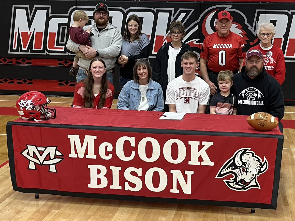MCBisonFootball's tweet photo. Congrats @MilesPollmann0 for signing on to further your academic career and play football for @MsideFootball. We are very proud of you! https://t.co/m7tcVaJ3Tk