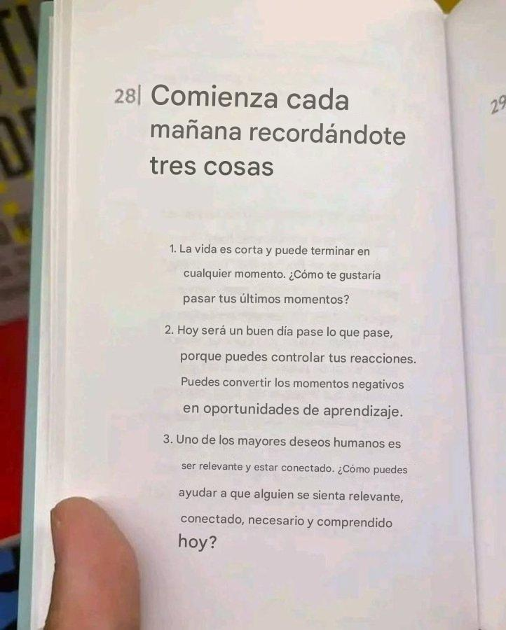 Alestrader's tweet photo. Comienza cada mañana recordándote TRES COSAS https://t.co/eX5rHh1QEp