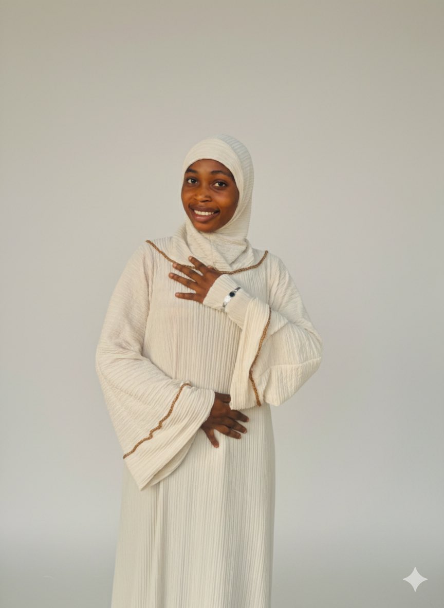 simplymistee's tweet image. Kindly please help me retweet

✨Beaded prayer dress
Comes with a separate sleeve
🏷️20,000 naira