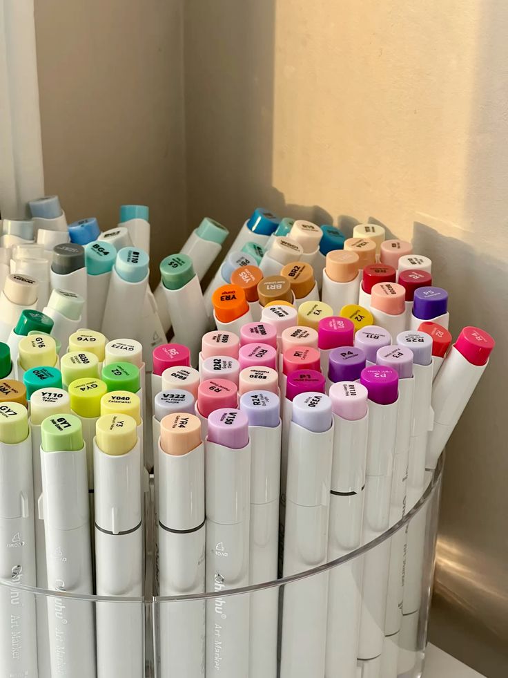 𝑠ℎ𝑒 𝑤𝑎𝑠 𝑎 𝑓𝑎𝑖𝑟𝑦 tweet media