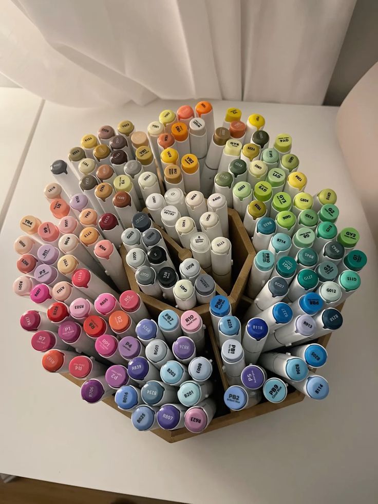 𝑠ℎ𝑒 𝑤𝑎𝑠 𝑎 𝑓𝑎𝑖𝑟𝑦 tweet media