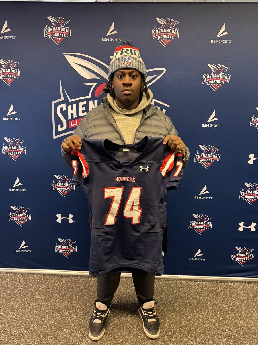 justinnsmithh's tweet photo. Really enjoyed my visit to Shenandoah University. Big thanks to @HBBauserman &amp; the rest of the SU staff for making this possible &amp; showing tons of love!

@BarringtonMorr4 @CoachPJHINES @ObieBoykin @CoachEddie20 https://t.co/ApZbMt9Hdg