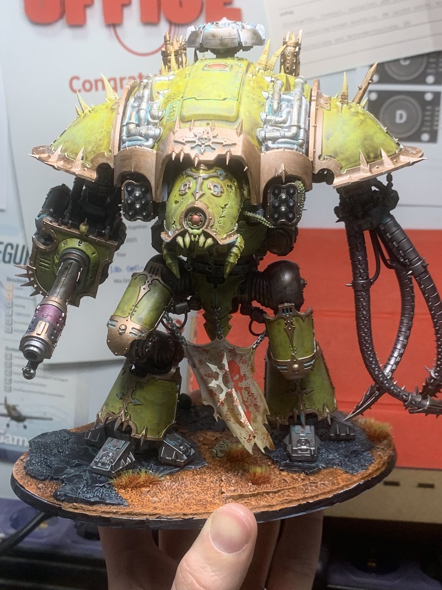 Thogrogresh's tweet photo. My Nurgle knight is Done ^^ https://t.co/ltjHg4zine
