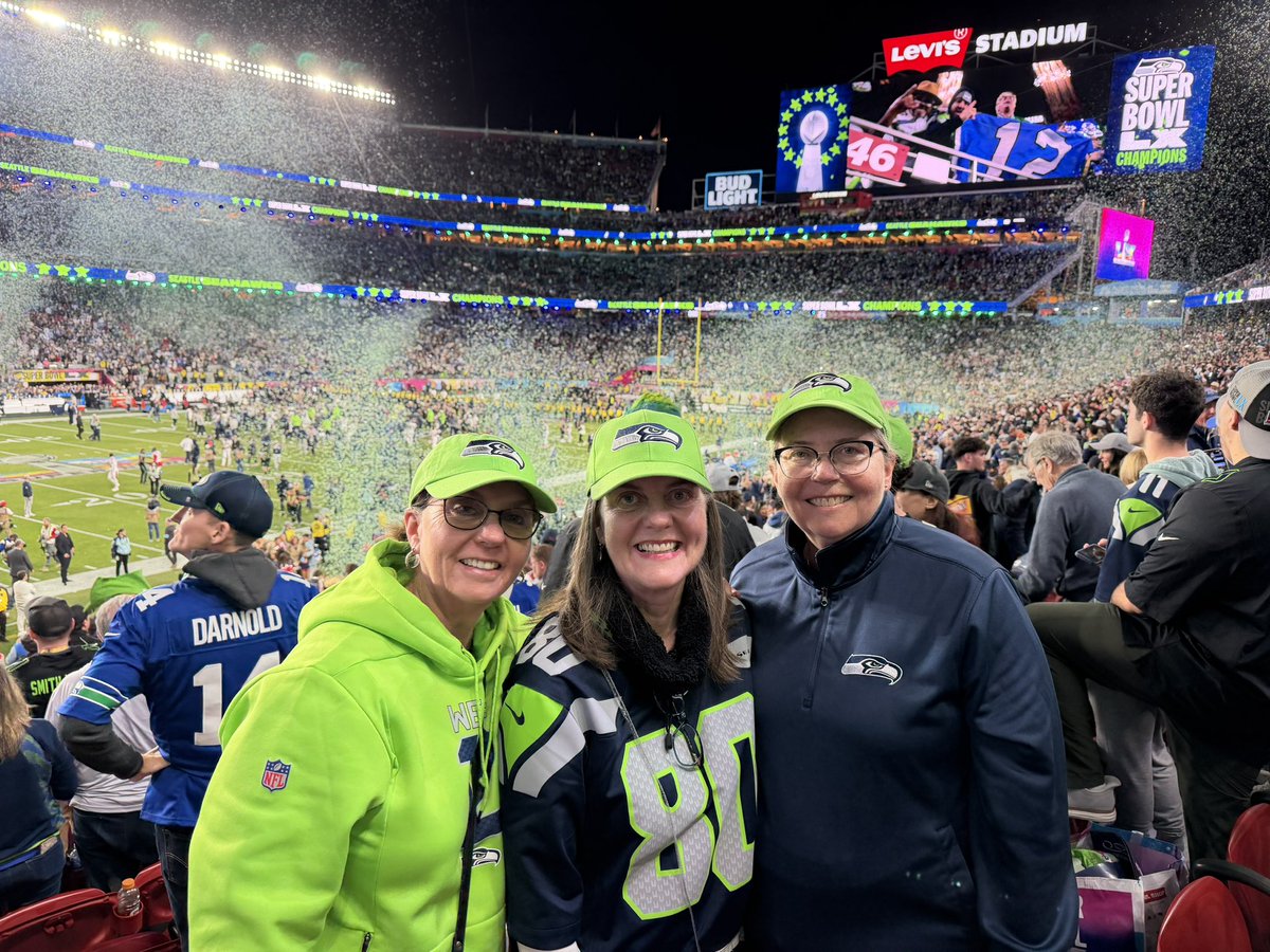 Karen Weekly tweet media