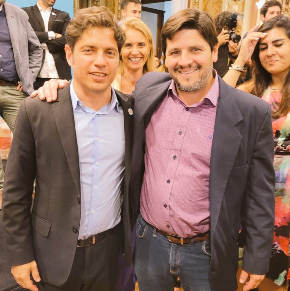 Con @kicillofok en la conducción del <a href="/BonaerensePJ/">PJ Provincia de Buenos Aires</a> comienza una nueva etapa. Es un momento para construir desde la #PBA una alternativa federal para enfrentar a Milei y poner fin al ajuste y la quita de derechos.