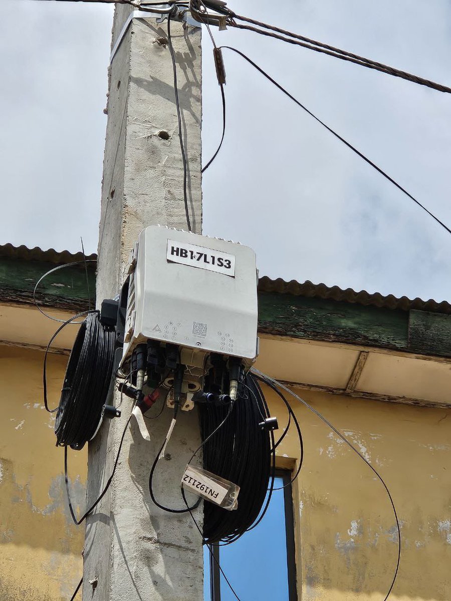 JayWrytes's tweet photo. Top of the day.

#MTN Fiber X is seriously disappointing customers in Abesan Estate. They collected our money to provide internet services, but once there is a problem, they stop responding. This is not the first time we are experiencing this issue.

#CustomerCare #PoorService https://t.co/i6FTsZ6zdV
