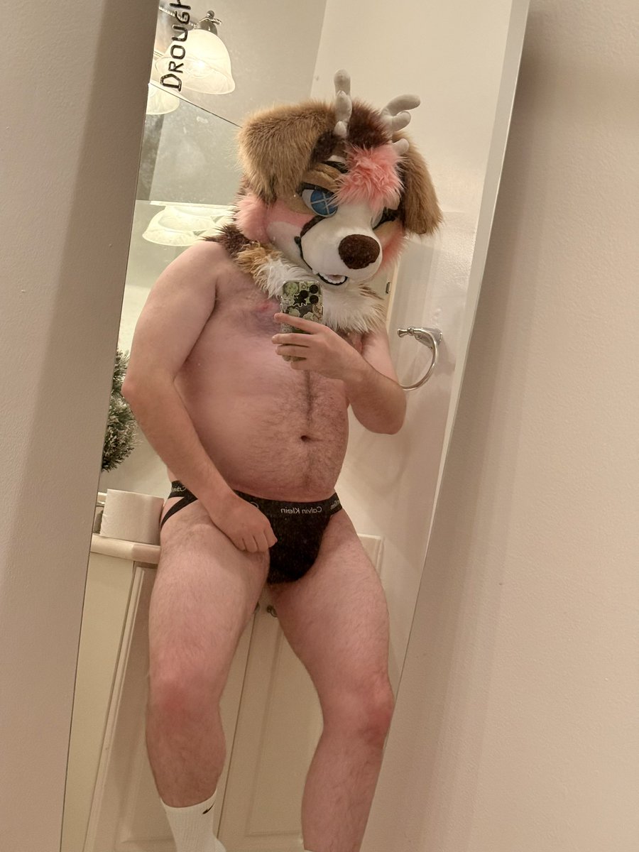 🐕🦺🔞 Burning_Sea but 𝓕𝓻𝓮𝓪𝓴𝔂 tweet media