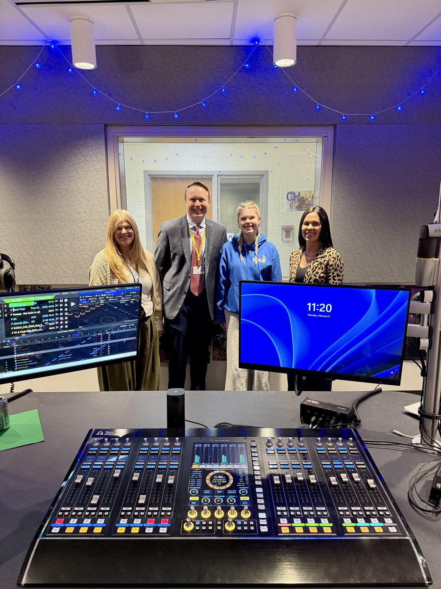 Dr. Tom Oestreich tweet media