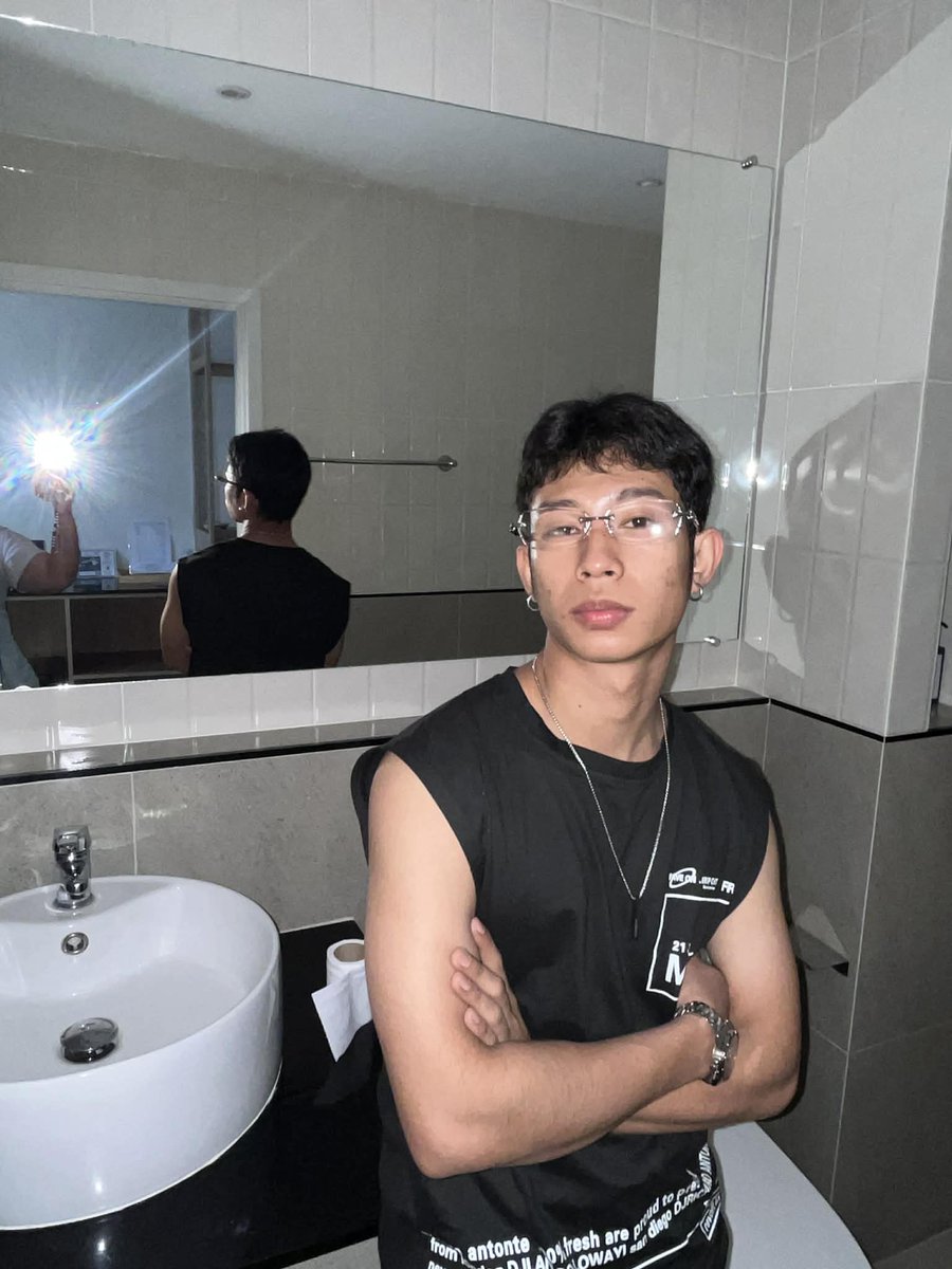 วาก ก tweet media