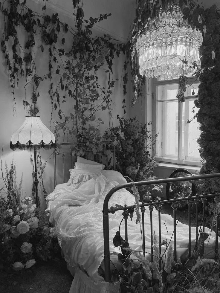 Aşklar hiç değişmez bayım
Sadece yalanlar ve yataklar değişir…..

Yasemin Canan