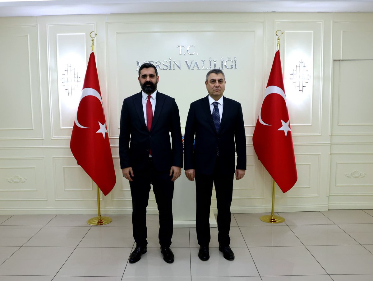 Irak Türkmen Cephesi Türkiye Temsilcisi M. Kutluhan YAYÇILI, T.C. Mersin Valisi Atilla TOROS’u makamında ziyaret etti.