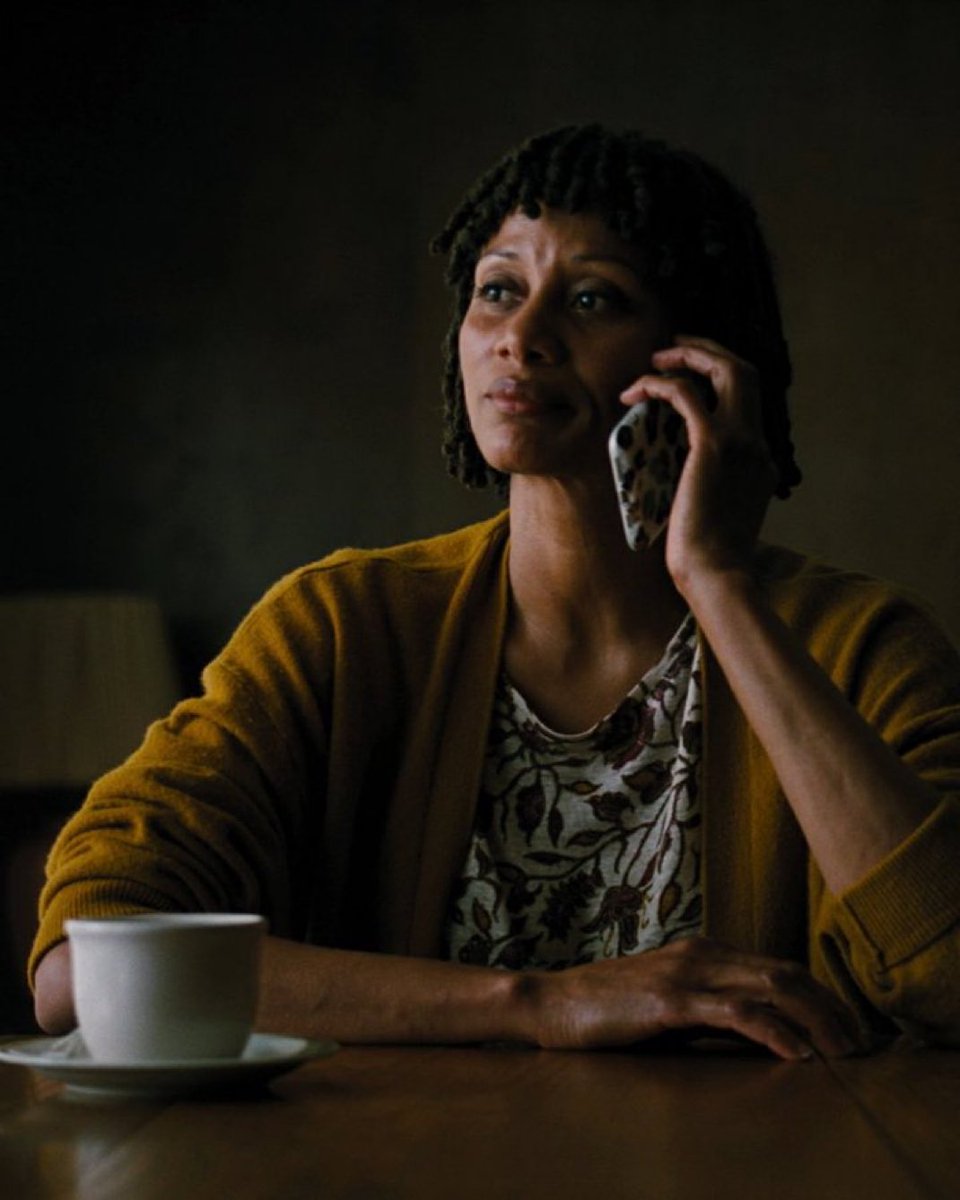 PopBase's tweet photo. First look at Nika King returning as Rue’s mom (Leslie Bennett) in ‘Euphoria’ Season 3. https://t.co/dPIEzU5JL3
