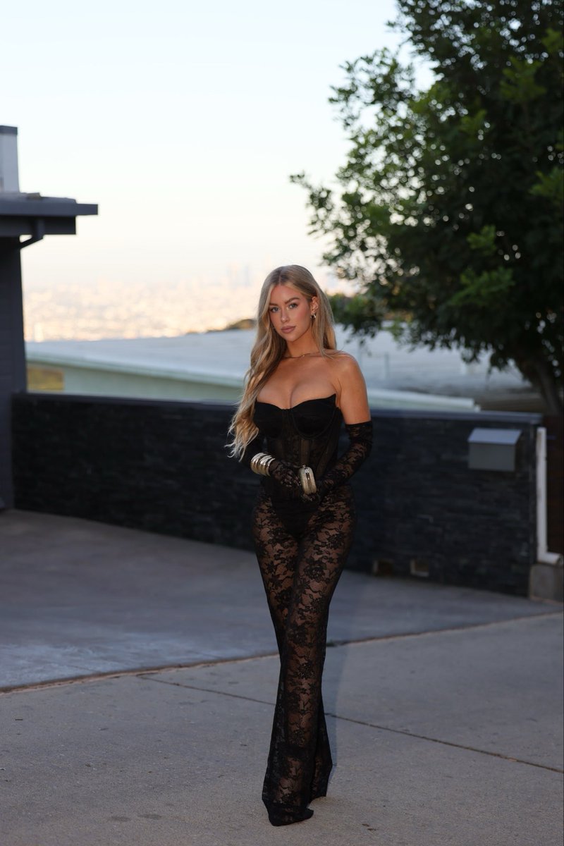 Tiffany Stanley tweet media