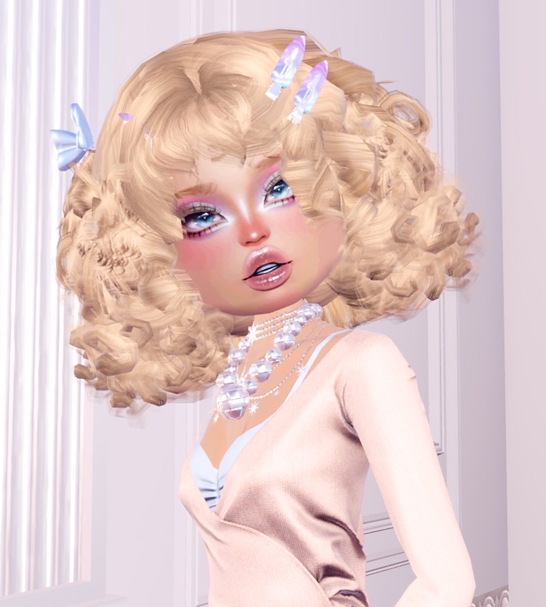 made the cutest little curly bobs 💕🌸