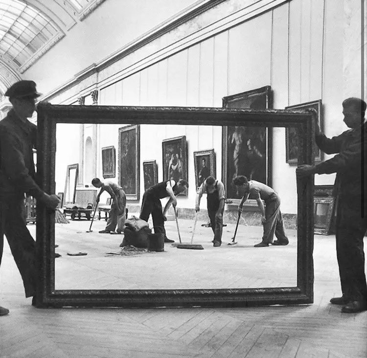 📸 Pierre Jahan

"Museo del Louvre (1947)
#photooftheday
#blueskyphotography
#photokind