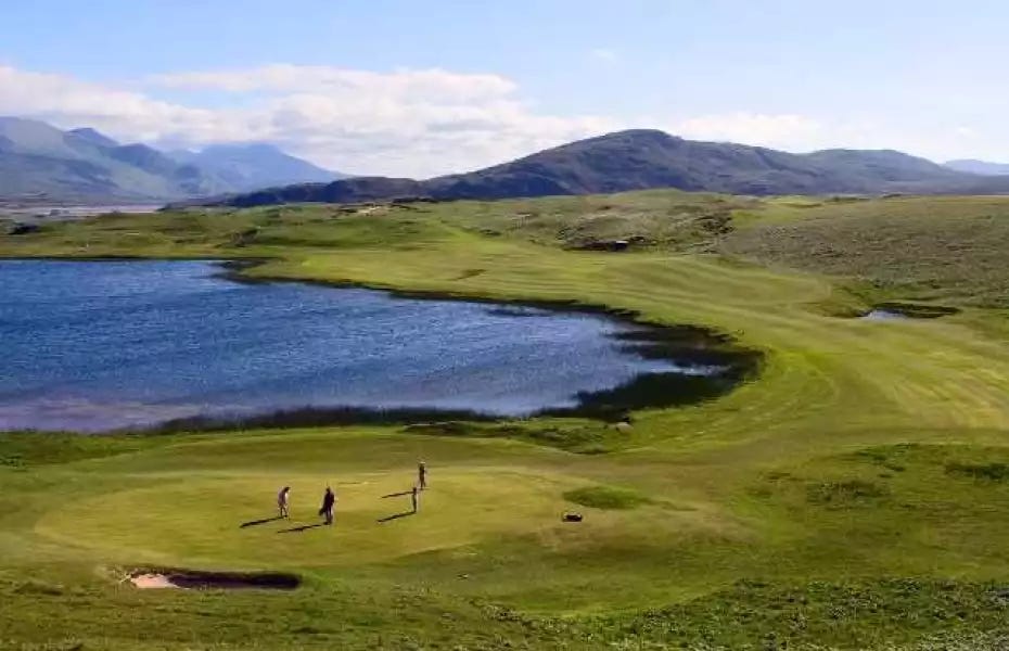 TheRestIsGolf's tweet photo. The further north you go, the quieter it gets. Not polite quiet, not library quiet, but that old, unsettling quiet that feels alive. 

https://t.co/j4o49ccZYB

@RoyalDornochGC @BroraGolfClub @reaygolfclub @GolspieGolfClub @GairlochGolf @DurnessGolfClub @WickGolfClub https://t.co/1XZCUehMgB