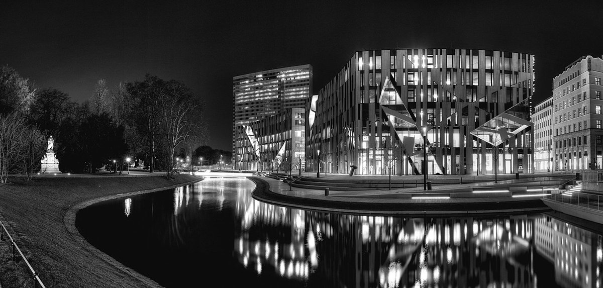 hdrbild's tweet photo. --------‐-13 JAHRE‐--‐---‐------- DÜSSELDORFER-GALERIE-   Hochauflösende Fotokunst von Düsseldorf &amp; Duisburg  und mehr, in bester Auflösung, auf Leinwand, Acrylglas, Megastoff Druck bis 20 Meter breite  
Fotokunst: Köbogen Panorama Düsseldorf 
https://t.co/ufR4VZumv2 https://t.co/pV1S8vsTMY