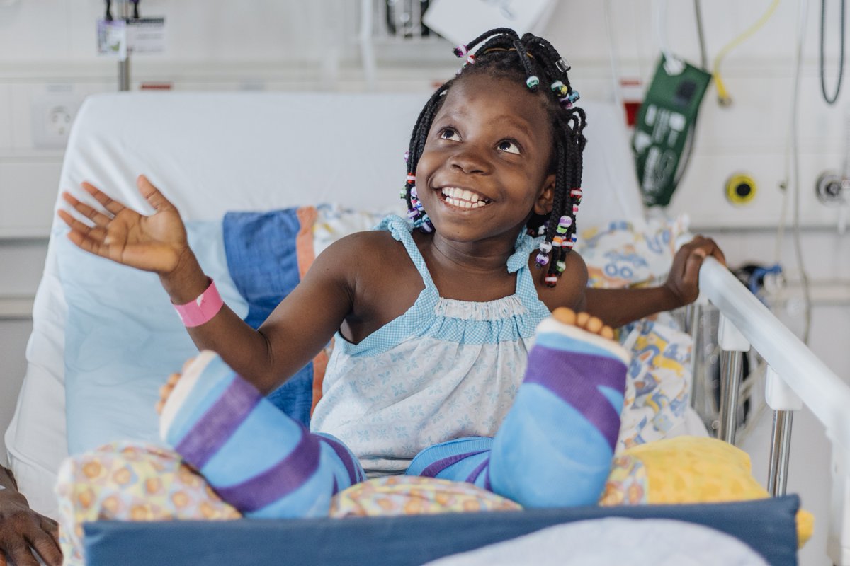 Mercy Ships tweet media