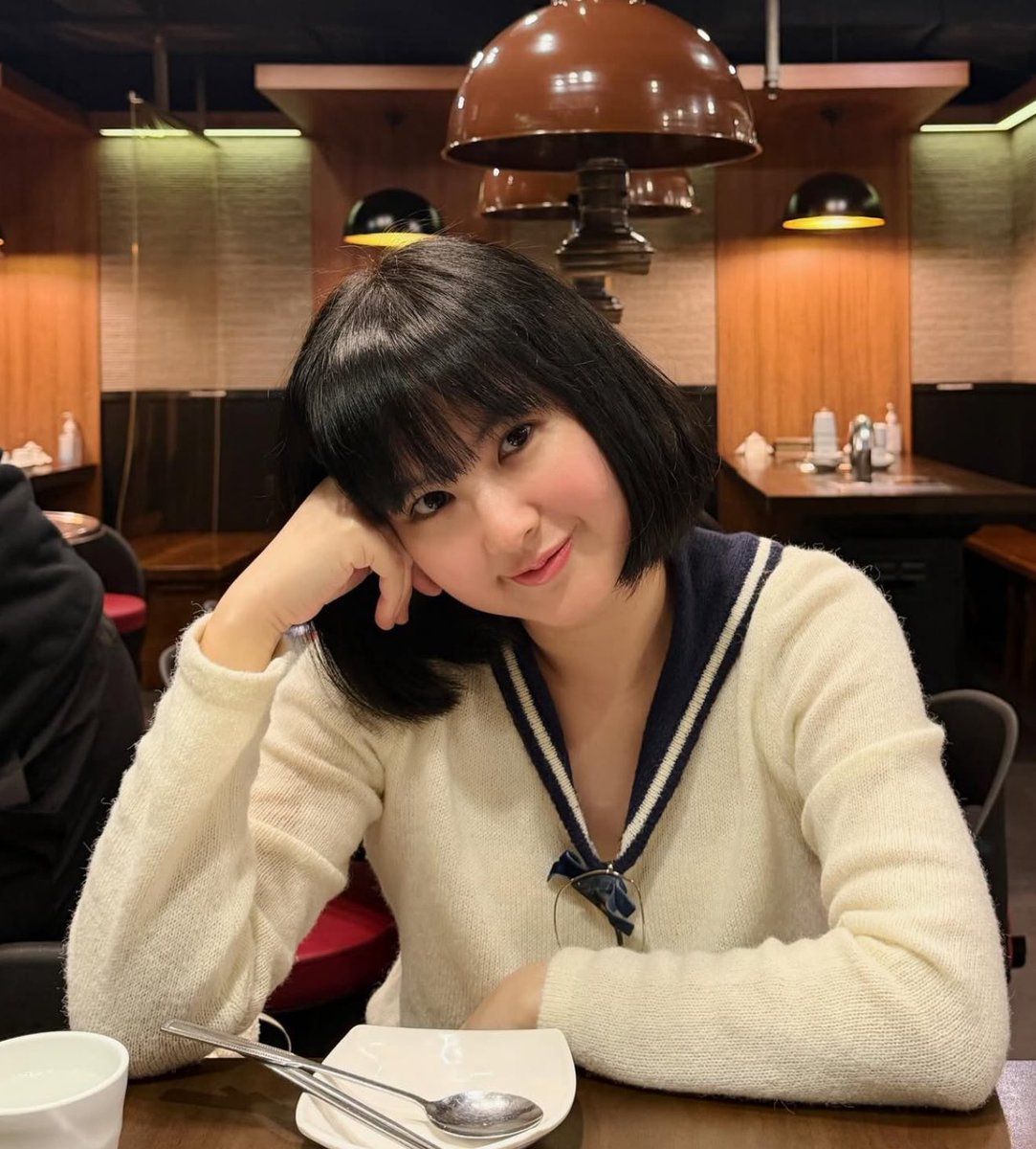 Rami__24raim's tweet image. ทุกคนนี่ร้องไห้จริง “มุมกล้องที่เปอร์ชอบ ฝีมือการถ่ายรูปของพี่เปอร์ที่คะแนนไม่ค่อยดีเท่าไหร่เวลาไปรายการBussing แต่มามี้ชอบที่สุด!!” เด้กเร้กคนนี้อาจจะไม่ได้ถ่ายรูปสวยที่สุดแต่เป็นตากล้องที่มามี้ชอบที่สุดเลยนะคับ ถ่ายด้วยความรักแบบเต็มเปี่ยมเลยนี่นาาㅠㅠ🫂🥺😭