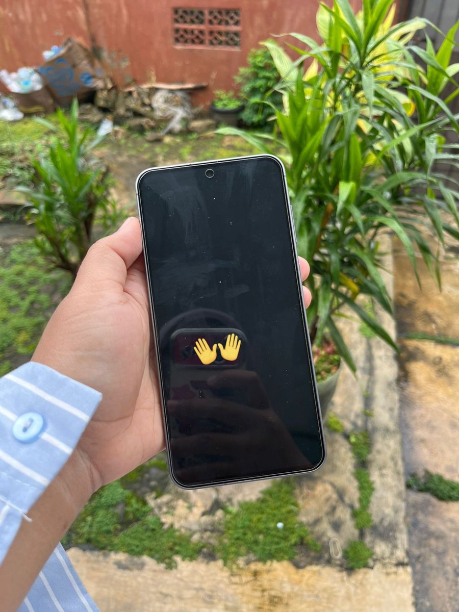 dafwit's tweet image. WTS SAMSUNG A56 8/256

4.800.000 NETT.
DETAILS DM, pemakaian belum ada 1 tahun garansi resmi.

#zonauang️ wts wtb samsung hp