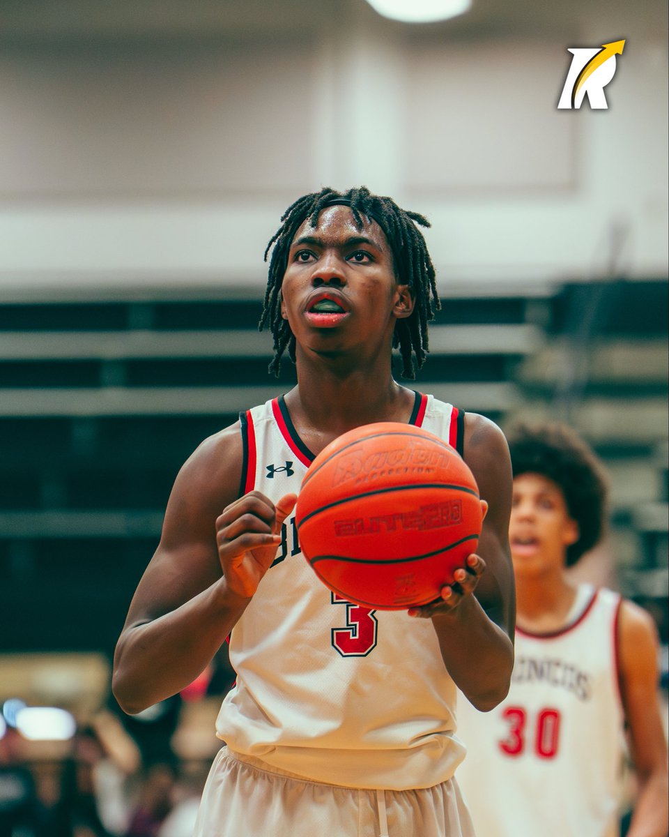 Revocruit tweet media