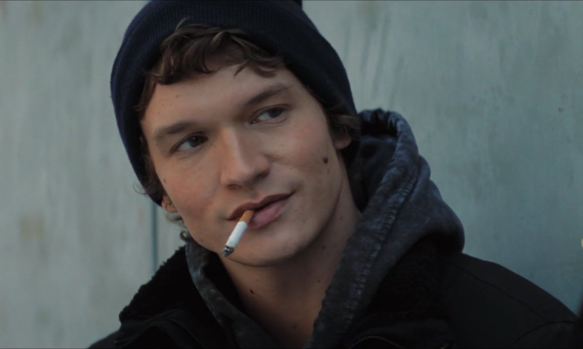 haloxserr's tweet image. teenager in love ilya u are so dear to me