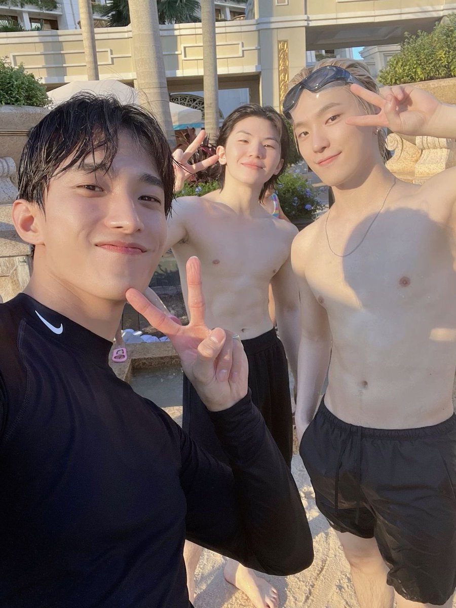 bri ✩°｡⋆⸜ 🎧 tweet media