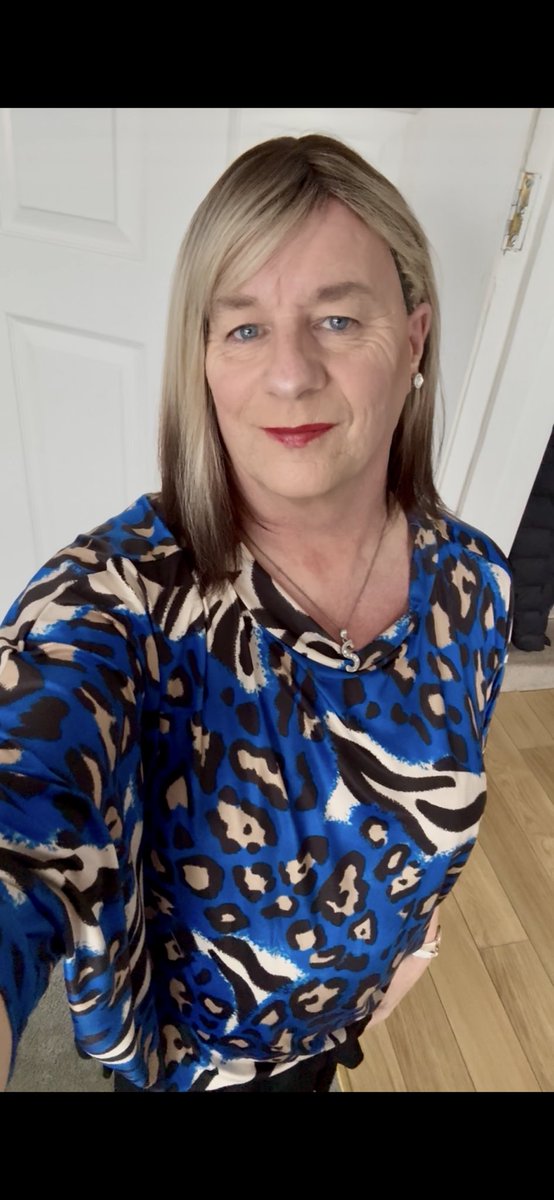 susan crouton 💋👗👠🏳️‍⚧️ tweet media