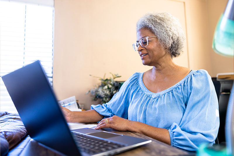 CareResponsive's tweet photo. More older adults using AI are turning to voice assistants and chat tools for reminders, music, and answers to everyday questions. Understanding how these tools help—and where caution is needed—can make technology a safer part of daily life. https://t.co/F9pXCyCvLk https://t.co/n7yg7OKv42
