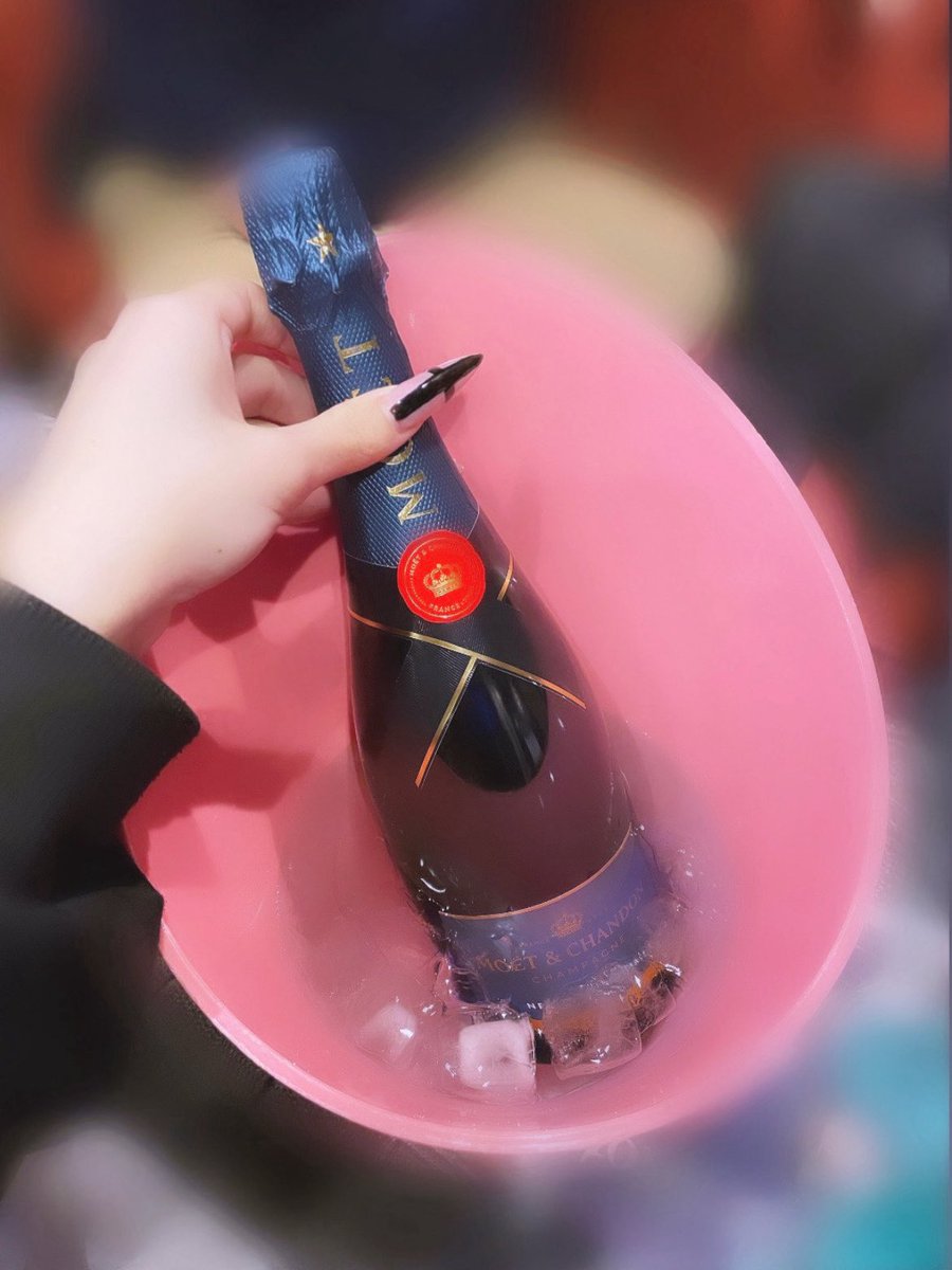 ゆいか tweet media