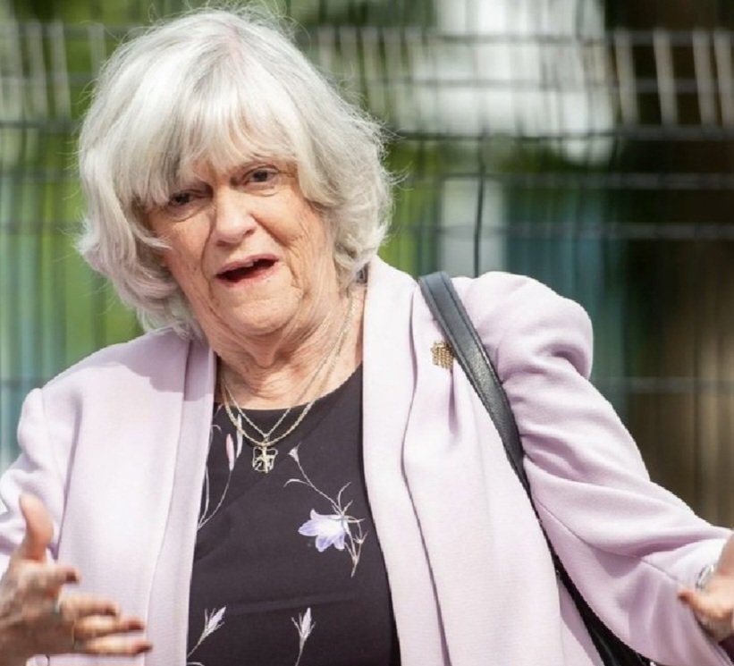 I draw your attention to Satan's mother-in-law Ann Widdecombe.
She has spent time on #JeremyVine slagging off Virginia Giuffre and defending Prince Andrew. A deeply unpleasant individual who is to Christianity what Chris Mason is to unbiased journalism. She is no Christian.
