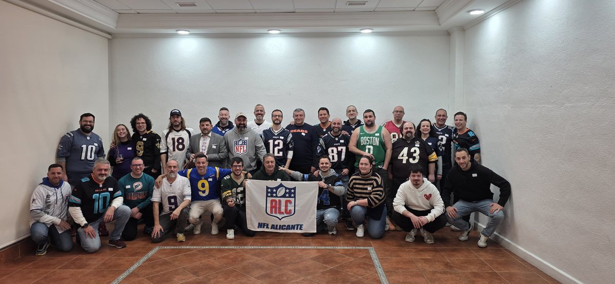 𝙉𝙁𝙇 𝘼𝙡𝙞𝙘𝙖𝙣𝙩𝙚 💙🏈🤍 tweet media