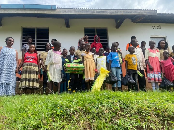 Serve A Smile tweet media