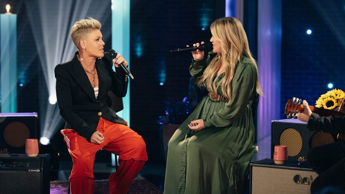 Fan Account • P!nk Crave tweet media