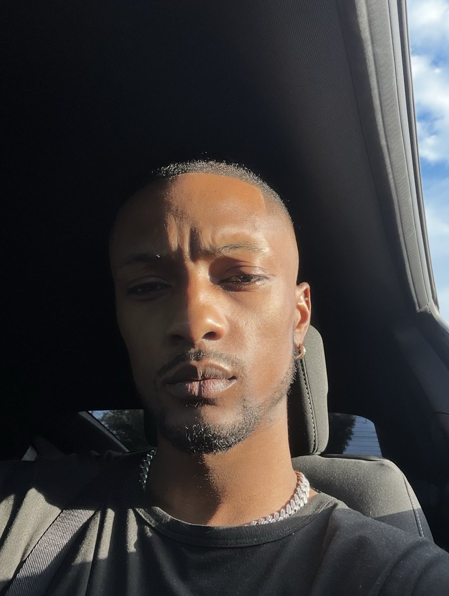 von waters tweet media
