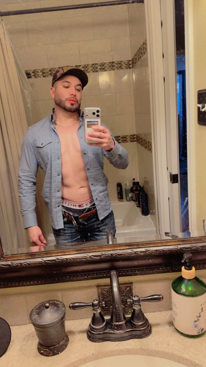 ricky tweet media