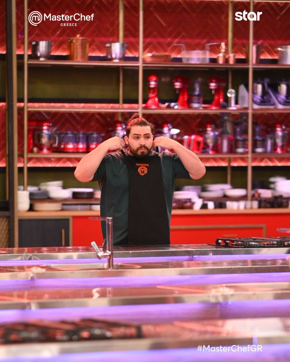 masterchefgr's tweet photo. Με τον Παναγιώτη και τον Μάριο υποψήφιους προς αποχώρηση, η εβδομάδα ξεκινά με ένταση και όλα μένουν ανοιχτά για τους διαγωνιζόμενους. 👀
#StarChannelTv @StarChannelGR #StarChannelGR https://t.co/Q9bsx1hHMU