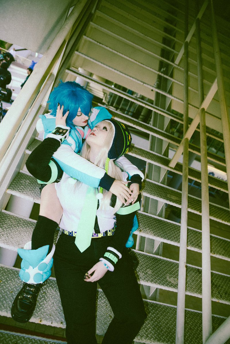 Photos from a dmmd shoot I did with my wife💙💚
#dmmd #aoba #noiz