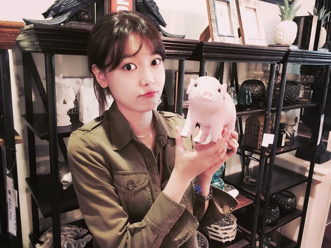 Soshified tweet media