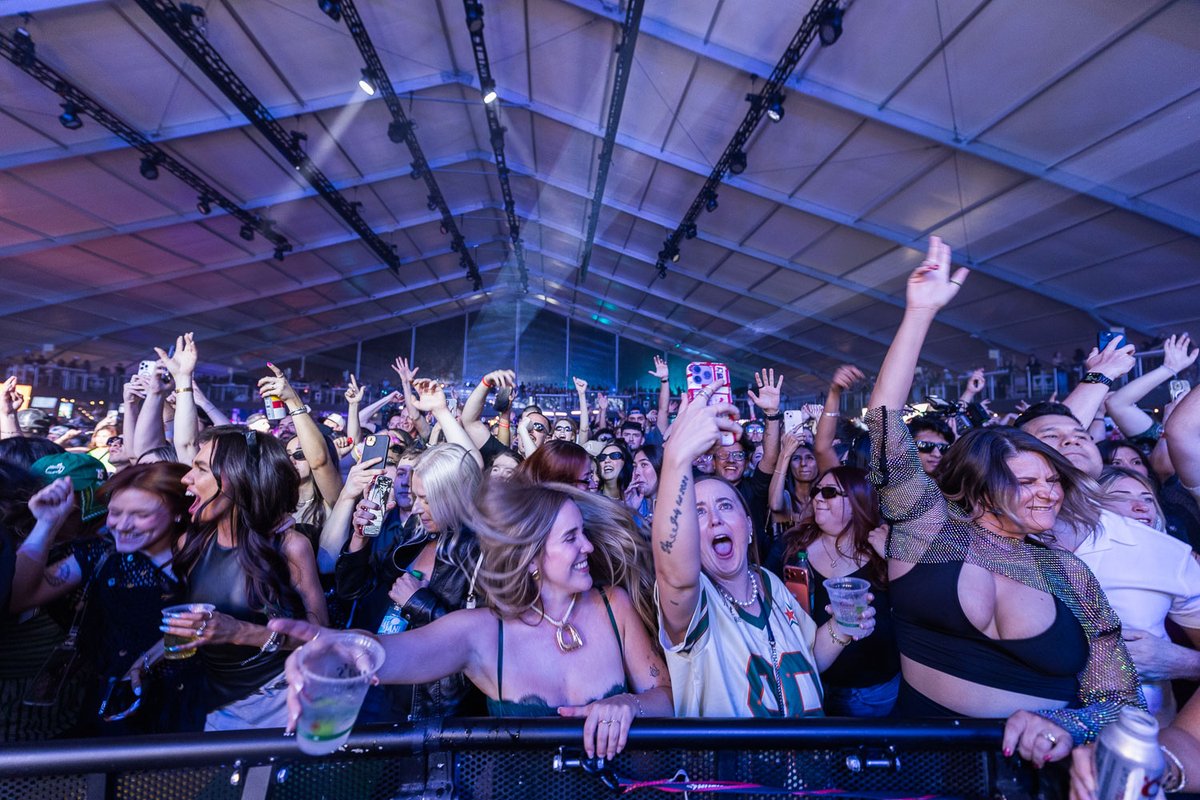 BirdsNestPhoenixOpen tweet media