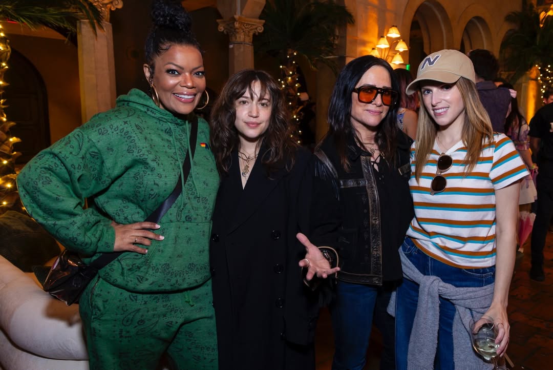 Anna Kendrick Rocks tweet media