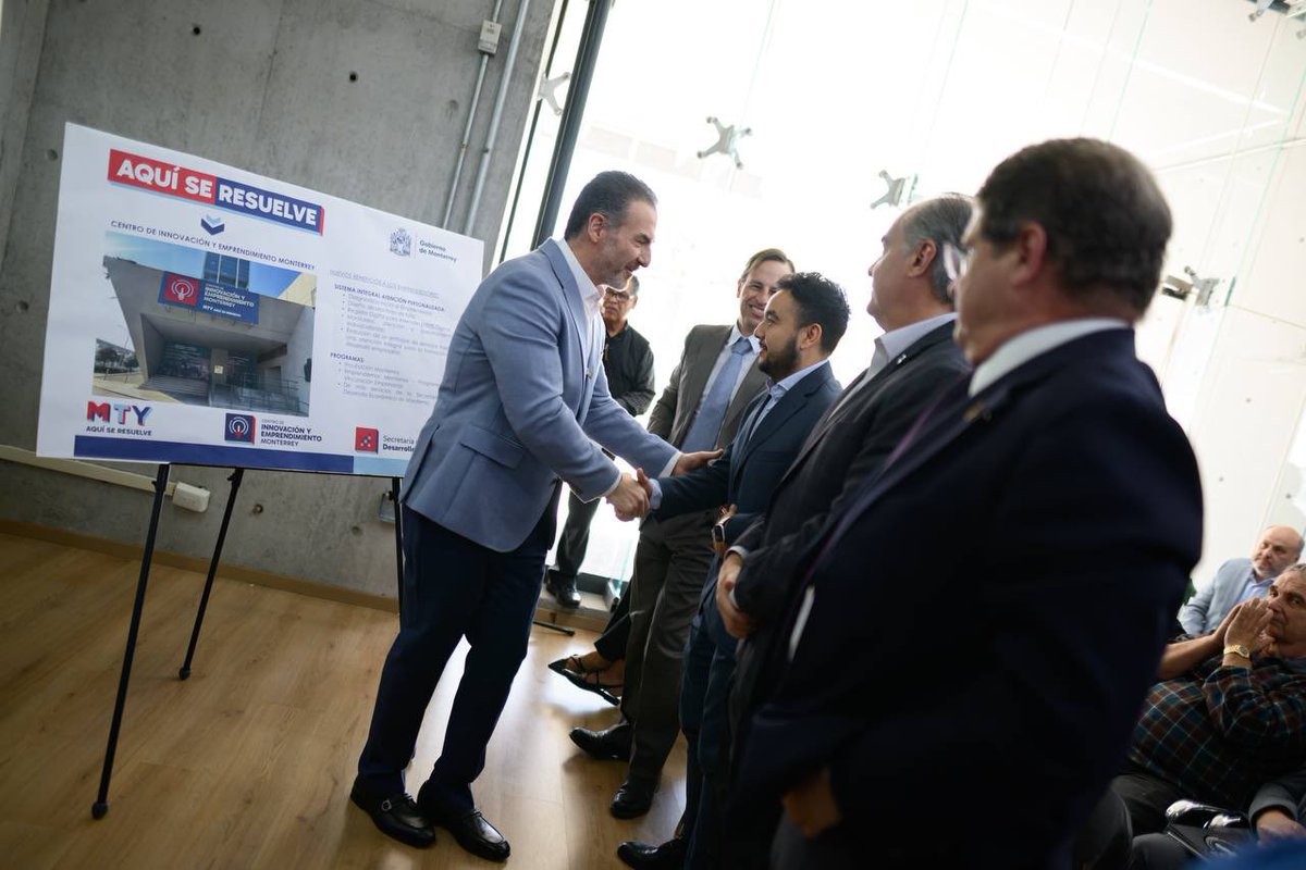 En Monterrey, las ideas que se atreven a crecer encuentran impulso.

Hoy inauguramos el Centro de Innovación y Emprendimiento Carlos Bremer, un espacio diseñado para acompañar a quienes quieren emprender, innovar y generar empleo.

Aquí nacen proyectos, se crean oportunidades
y