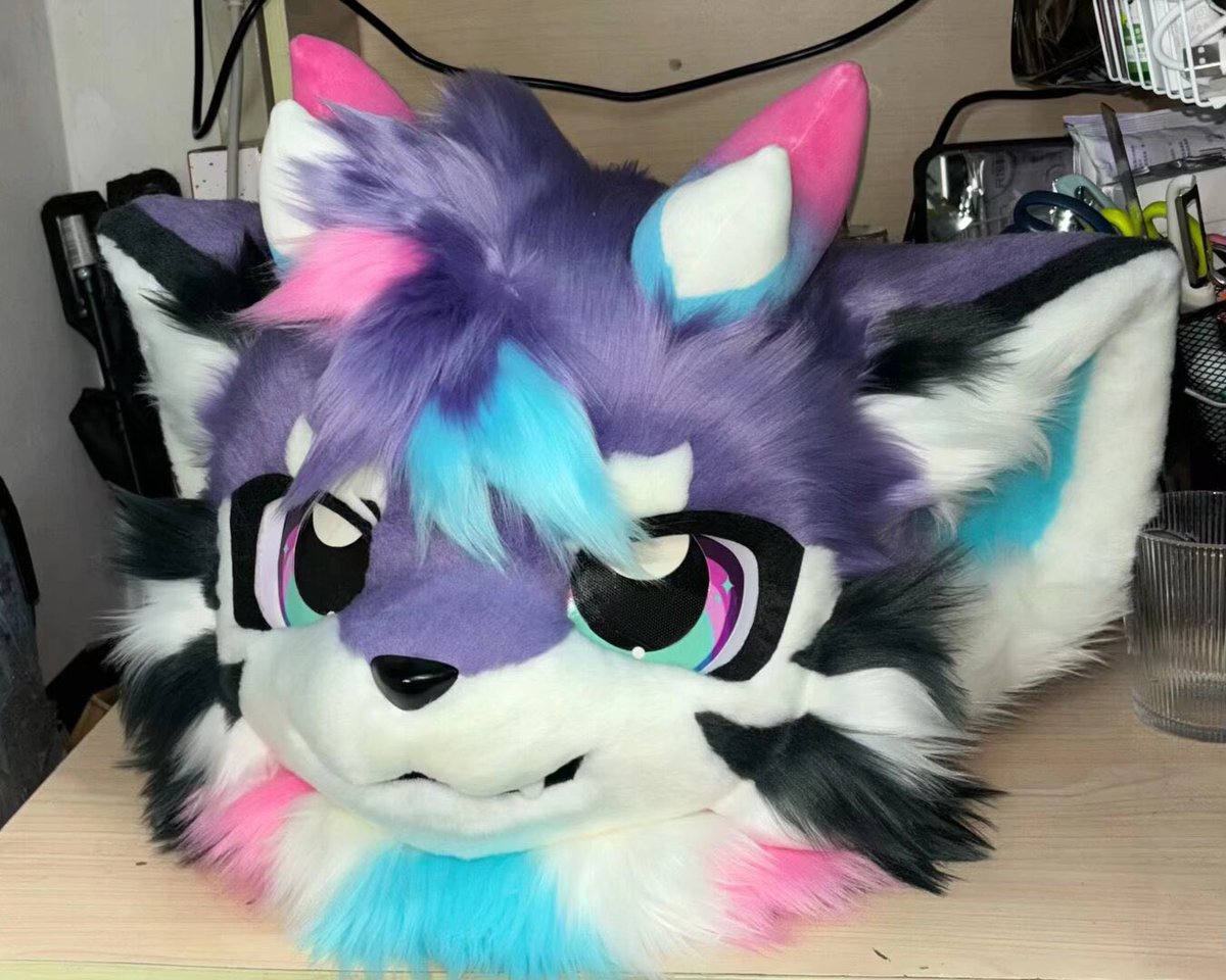 Miemiefur tweet media