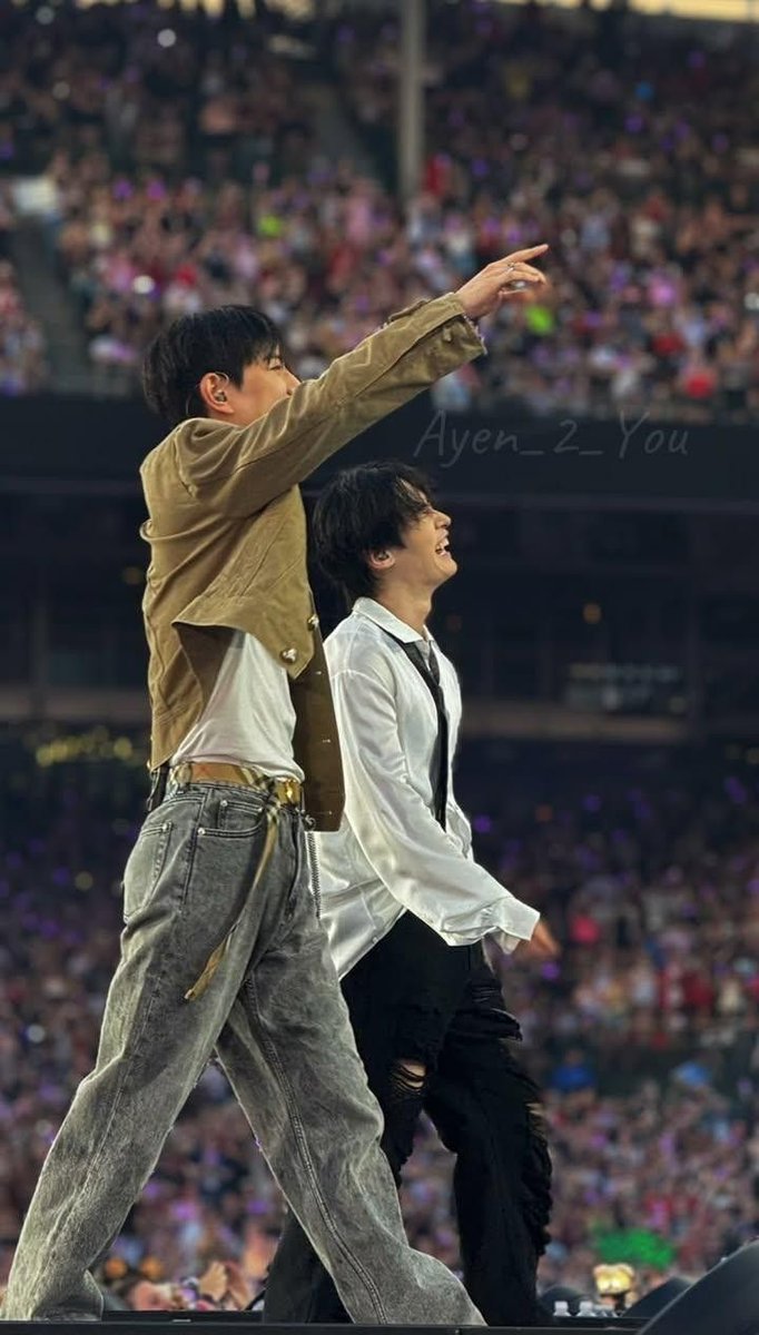 z 🐈‍⬛🎧 tweet media