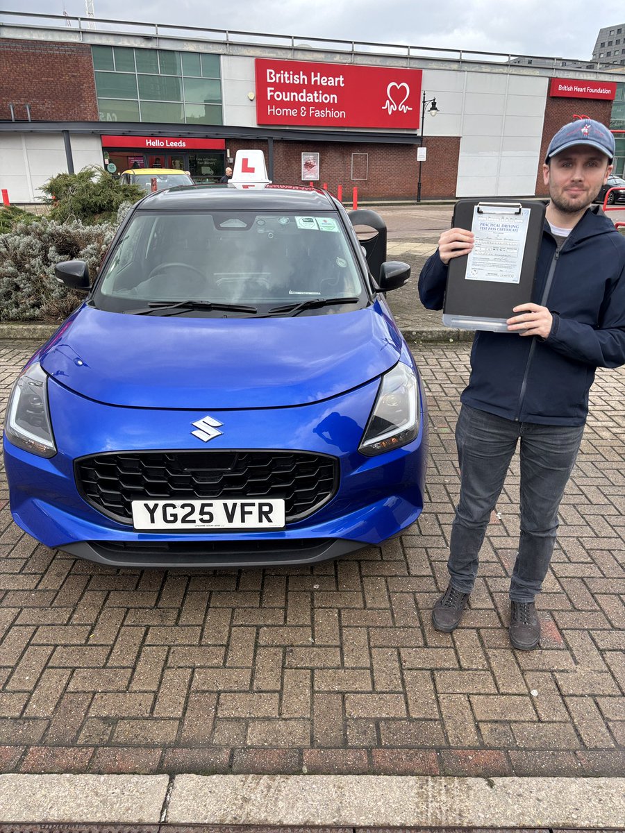 Carl Adams tweet media