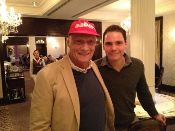 dollmilton's tweet image. im crying niki took his ass EVERYWHERE